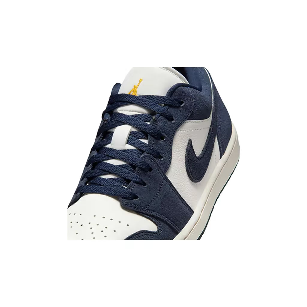 Nike Air Jordan 1 Low SE Obsidian Red Sneaker Trainer