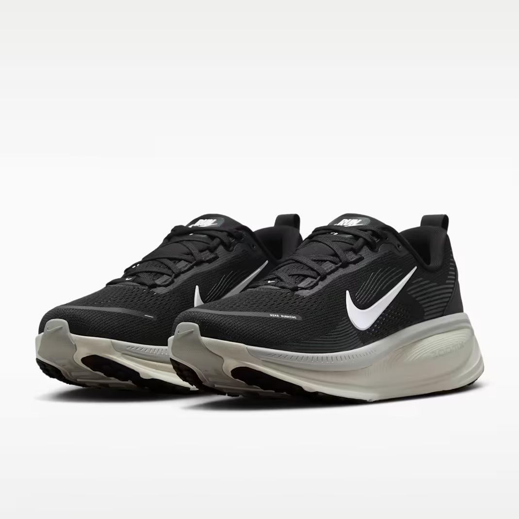 Nike Vomero 18 Running Shoes Trainers