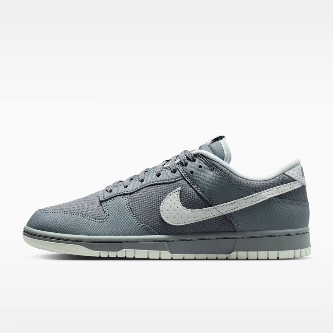 Nike Men's Dunk Low Retro Shoes Trainers