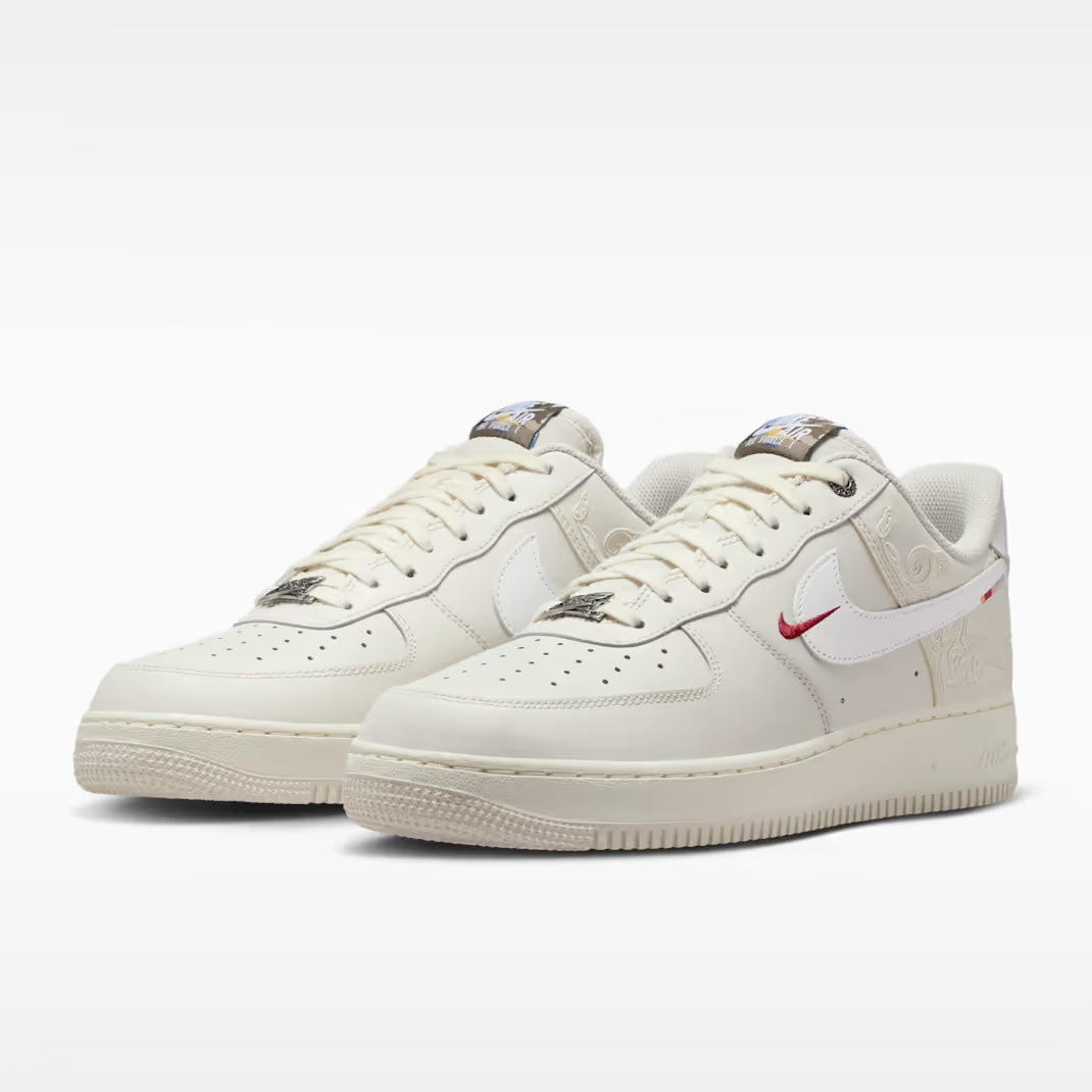 Nike Air Force 1 '07 SE LNY Men's Shoes Trainer