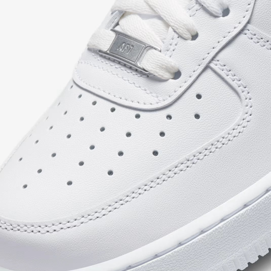 Nike Air Force 1 Low '07 White Shoes Trainers