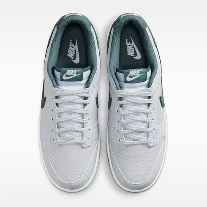 Nike Men's Dunk Low Retro Shoes Trainers