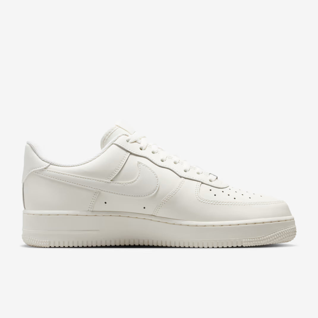 Nike Air Force 1 '07 Men's Shoes Trainers