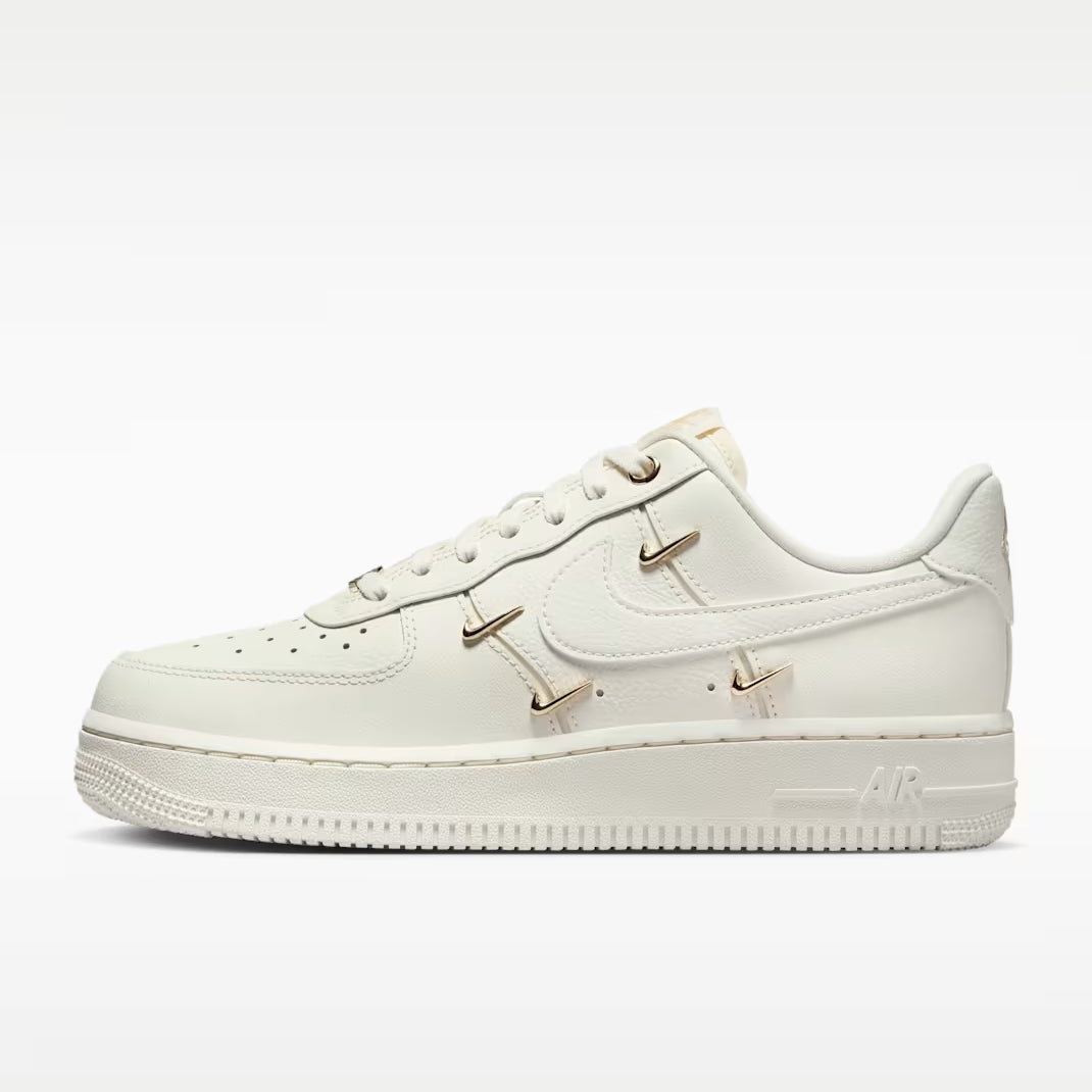 Nike Air Force 1 '07 Women's Shoes Trainers