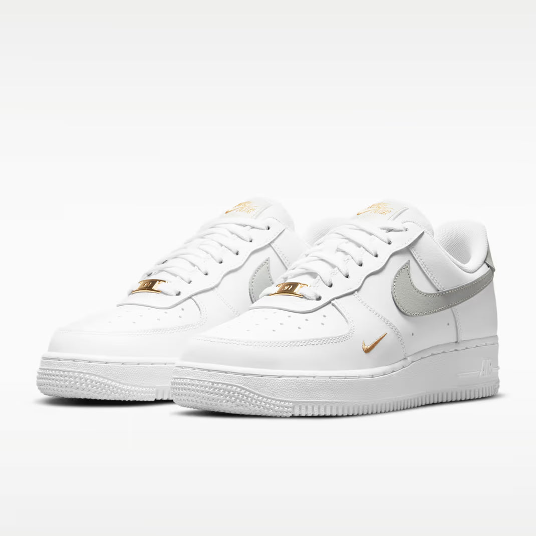 Nike Air Force 1 '07 Women's Shoes Trainers