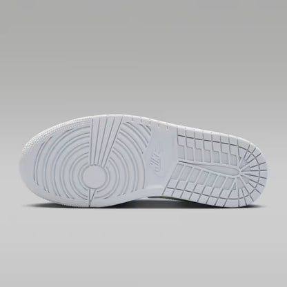 Nike Air Jordan 1 Low Women's Shoes Trainers
