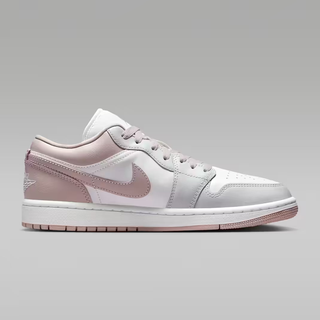 Nike Air Jordan 1 Low Women's Shoes Trainers